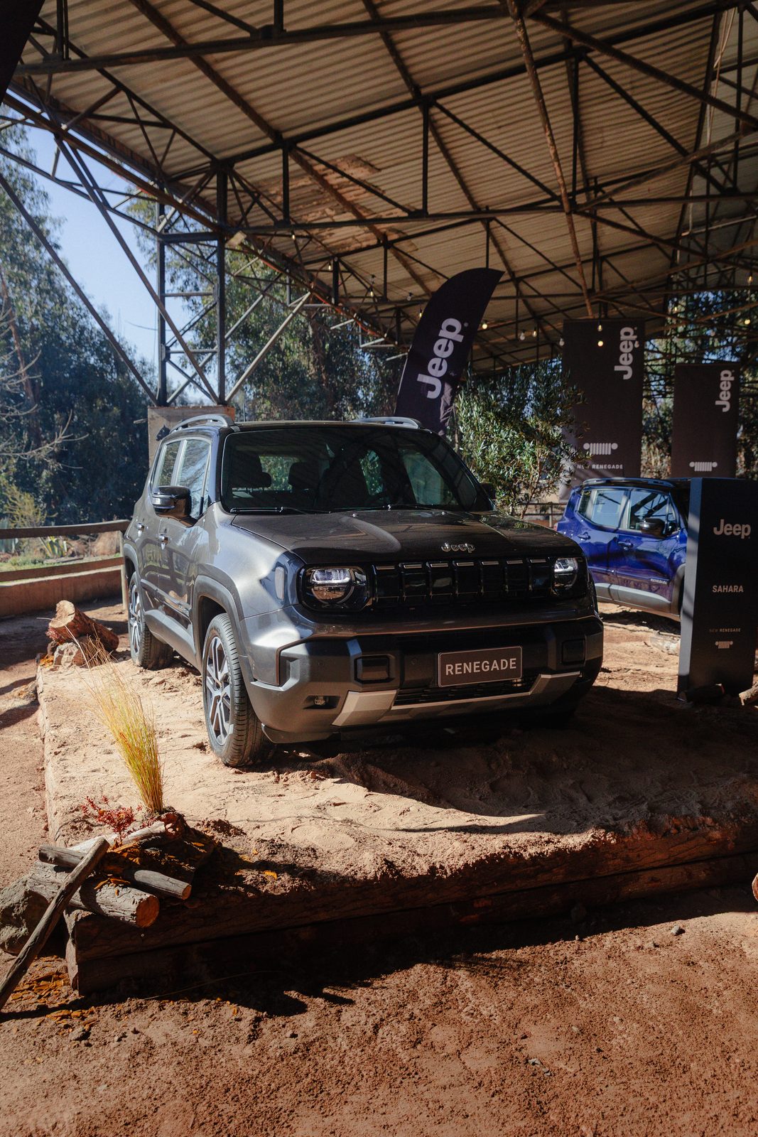 New Jeep Renegade en exhibición